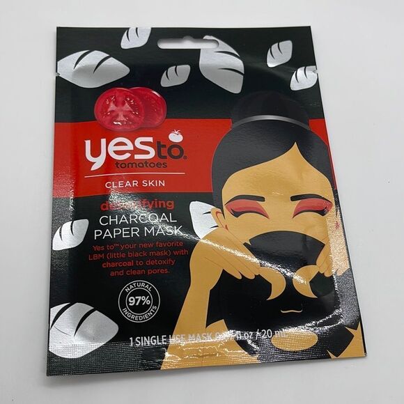 NWT YesTo Tomatoes Clear Skin Detoxifying Charcoal Paper Mask - Picture 2 of 3